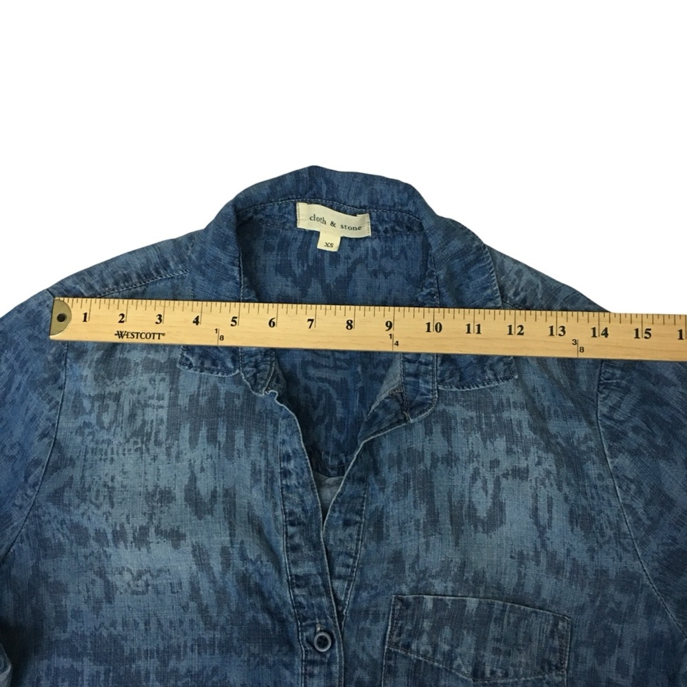 Cloth & Stone Blue Tencel Roll Tab 3/4 Button Pullover Shirt - Women’s XS - Picture 6 of 14